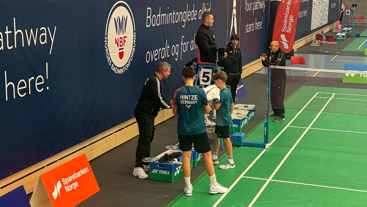 Four German youth badminton pairings advance to U15 European round of 16